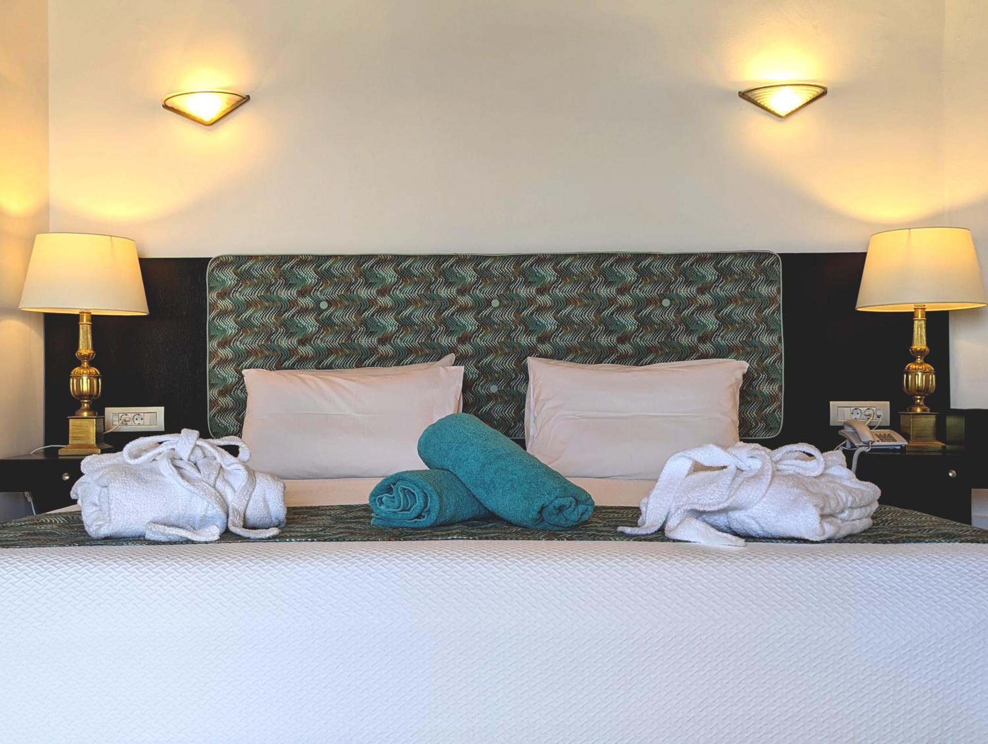 Apollonia Beach Resort & Spa Amoudara Lasithiou Exteriör bild
